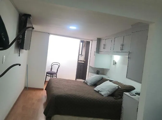 Guest house Hostal Gina